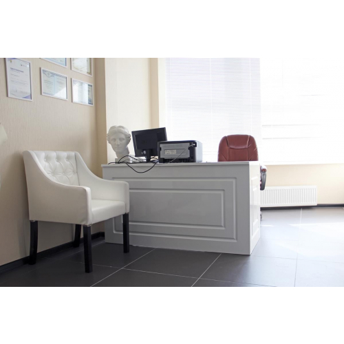 Маникюрное кресло для клиента "Azalea"